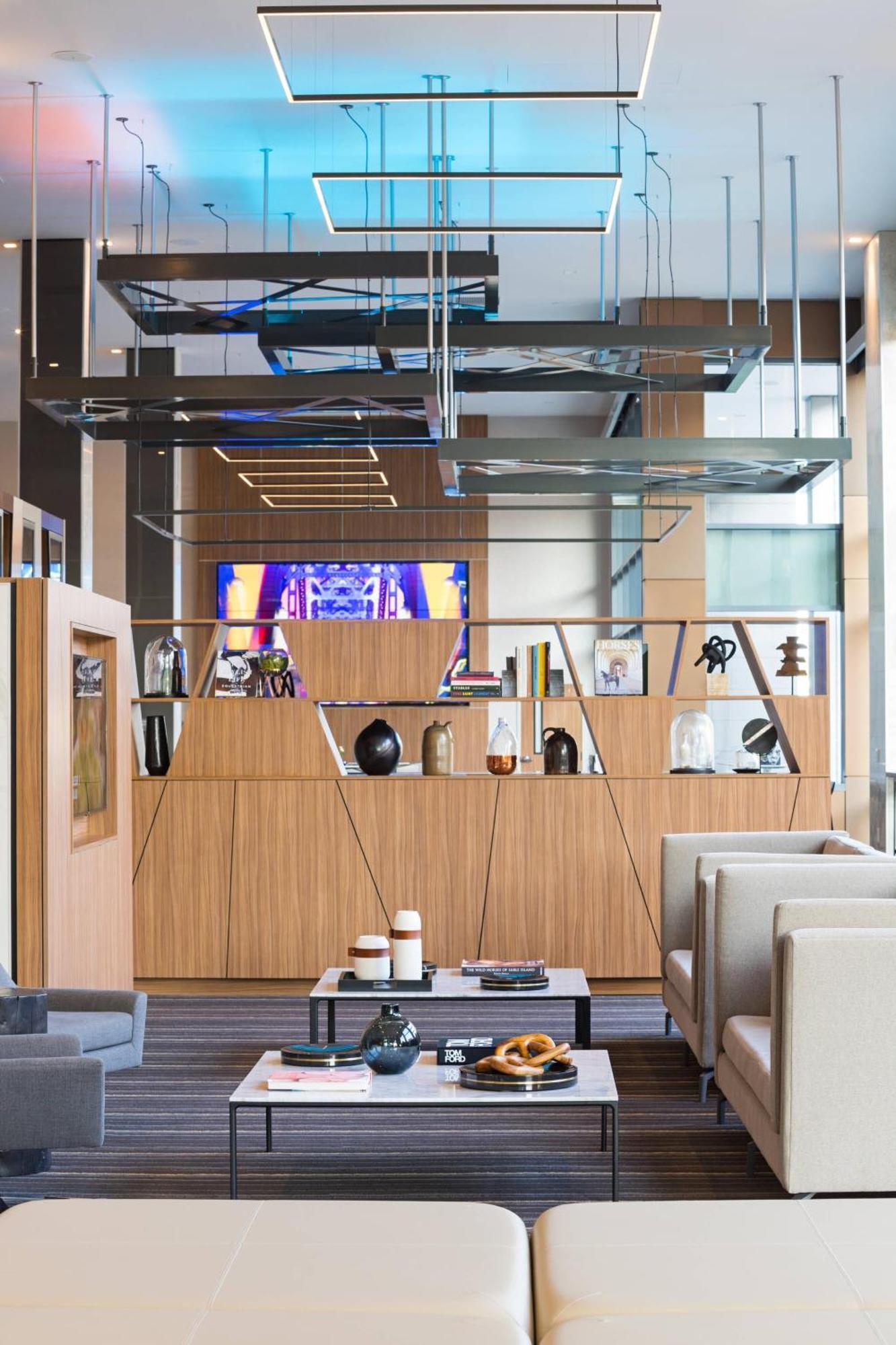 Ac Hotel By Marriott Louisville Downtown Экстерьер фото
