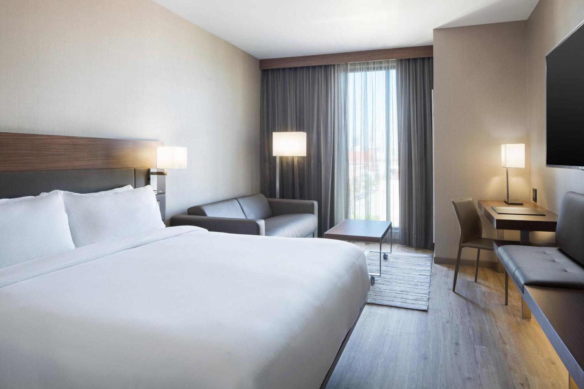 Ac Hotel By Marriott Louisville Downtown Экстерьер фото